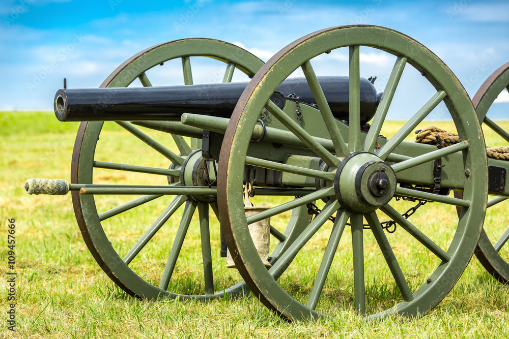 Old american civil war cannon on the Gettysburg battlefield.