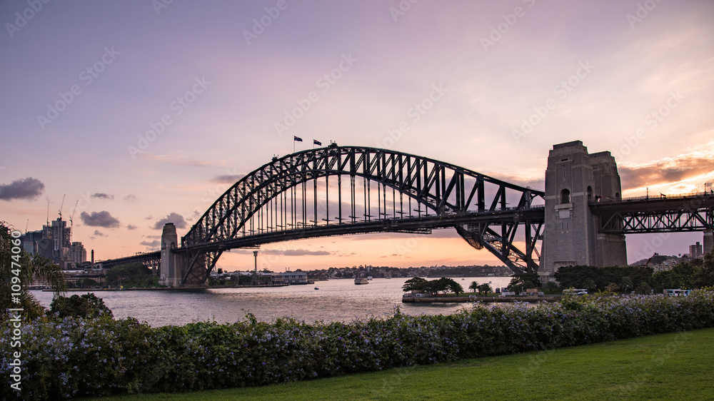 Fototapeta premium オーストラリア シドニーのハーバーブリッジ