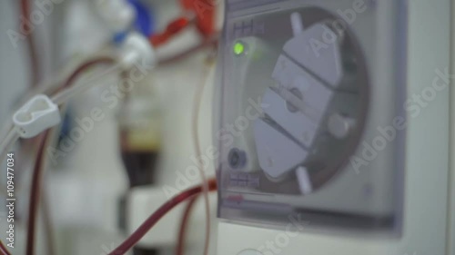 Apparatus for hemodialysis