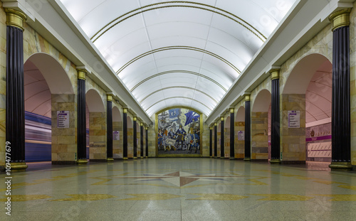 Canvas Print Admiralteyskaya Metro Station in Sankt Petersburg mit 86 m die tiefste U-Bahn St