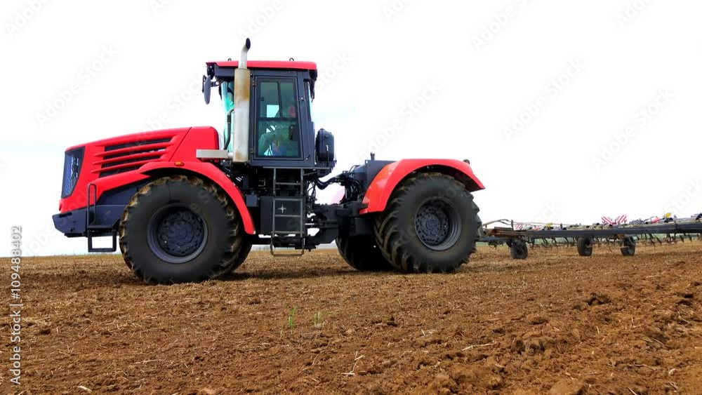 Tractors preparing land for sowing 4K, UHD Tractors preparing land for sowing 4K, UHD