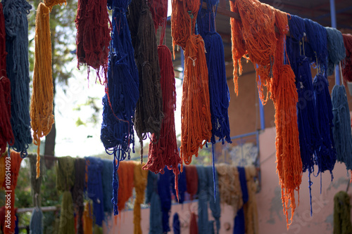 The colors of the wool to dry