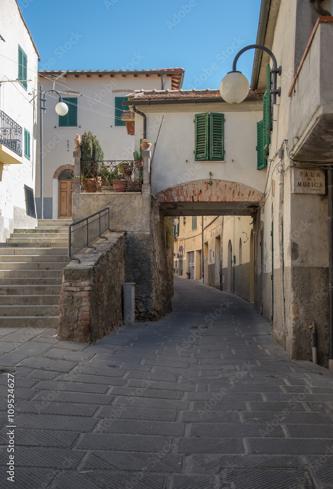 borgo medievale in toscana, Italia