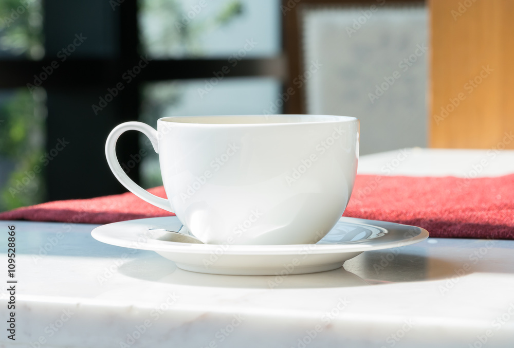 white cup white cup