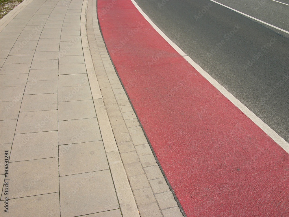 EXAOMBLE 2er Set Bordsteinrampen - Gummi Auffahrrampen Für Auto & Rasenmäher