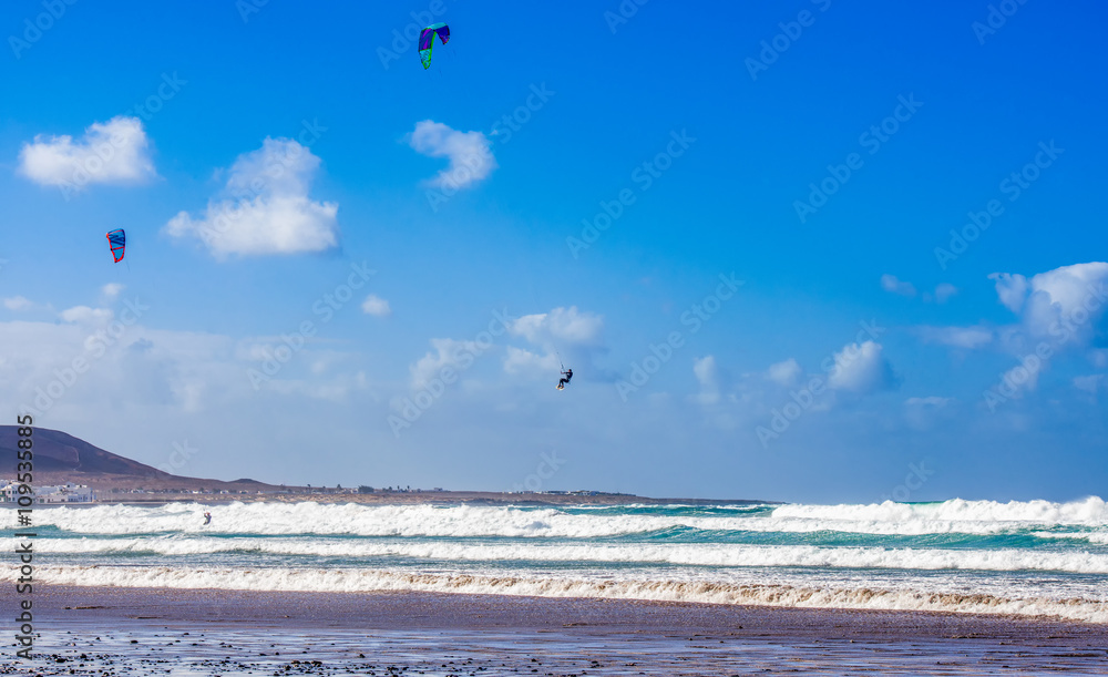 Kitesurfer auf Lanzarote Caleta de Famara