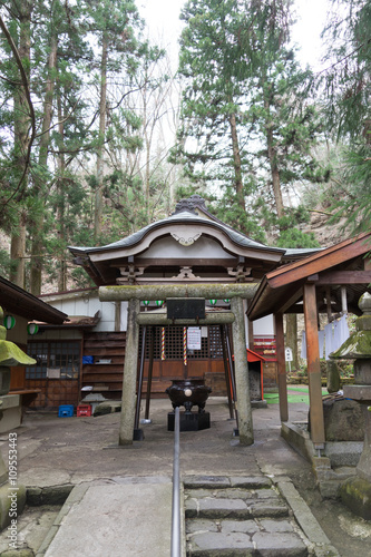 Wallpaper Mural 三居澤大聖不動堂　不動堂 Torontodigital.ca