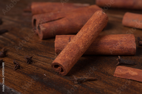Cinnamon stick and cloves