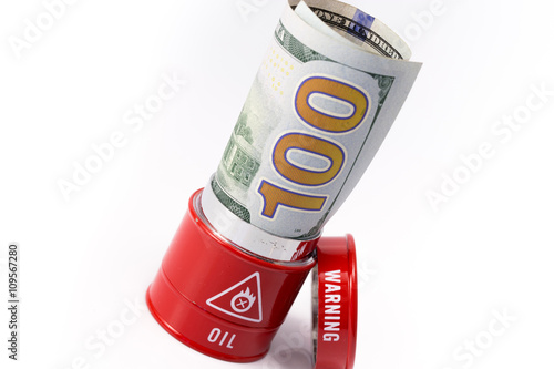 Wallpaper Mural barrel oil with dollar Torontodigital.ca