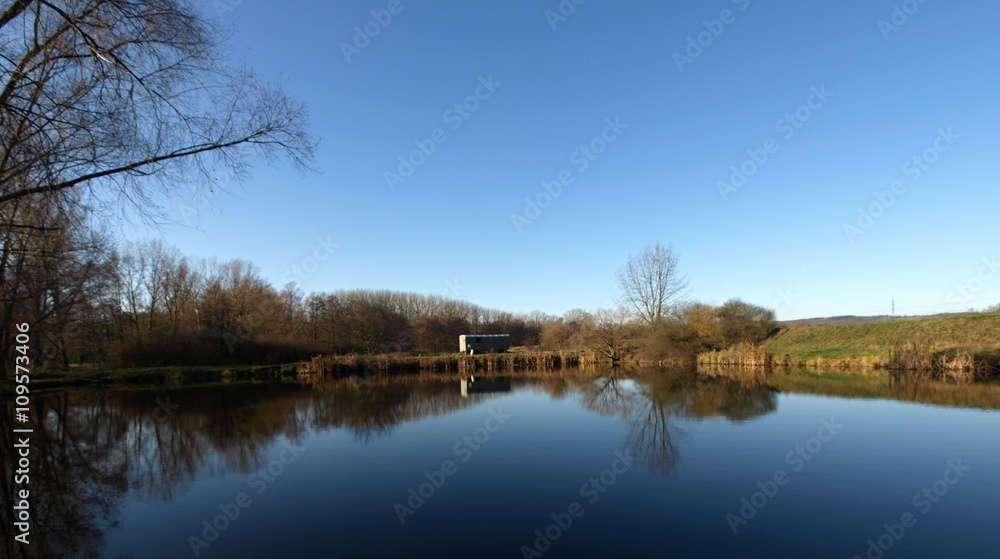 Obraz premium Very small lake