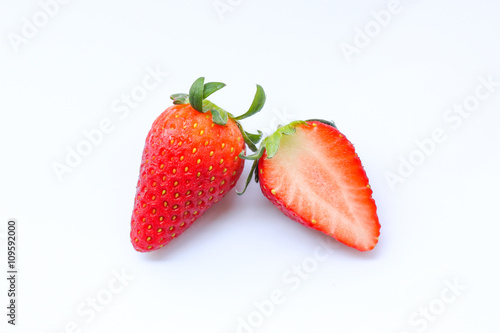Strawberry whole and cut