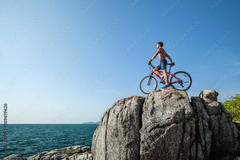 Fototapeta premium Man with bicycle