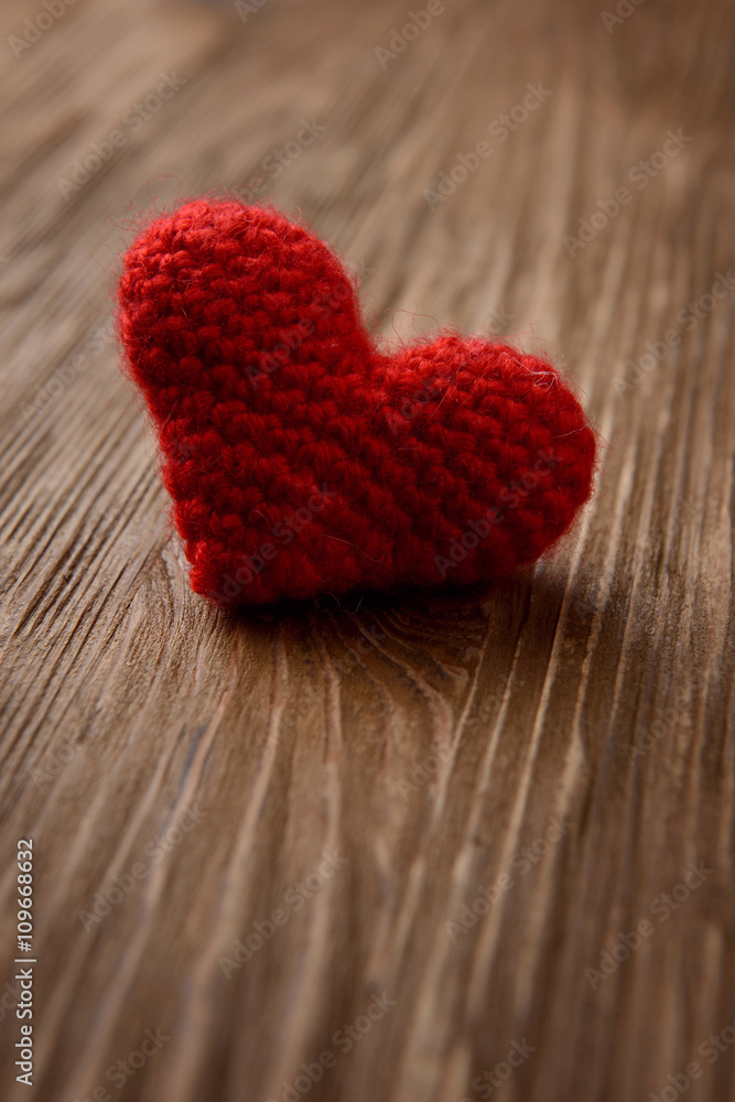 Fototapeta premium red heart on wooden background