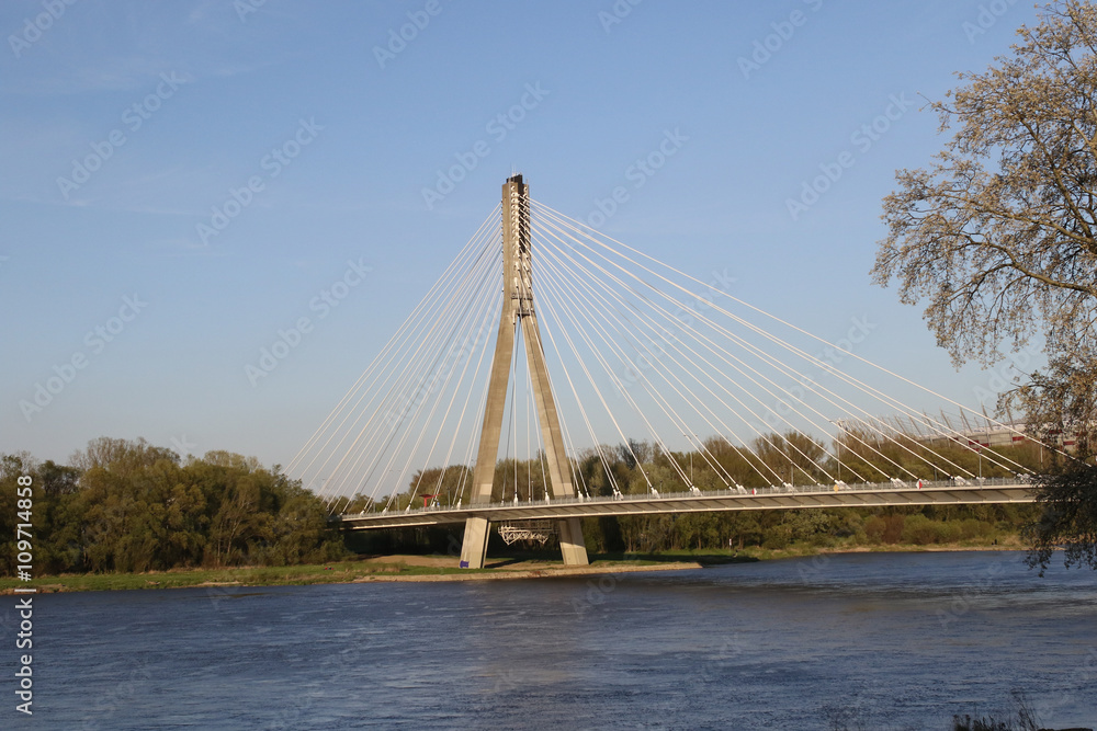 Fototapeta premium Most Świętokrzyski, Wisła w Warszawie