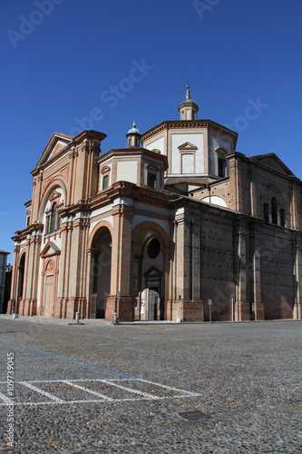 Voghera; la Collegiata di san Lorenzo