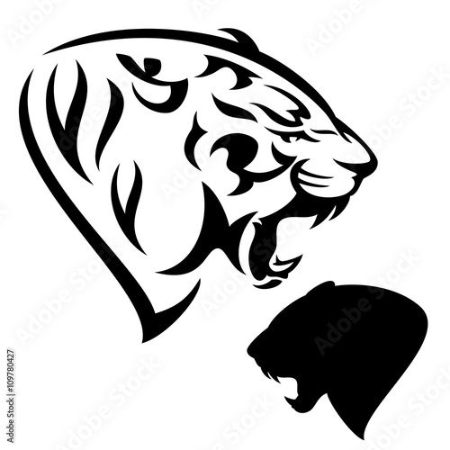 Fototapeta Naklejka Na Ścianę i Meble -  roaring tiger head design
