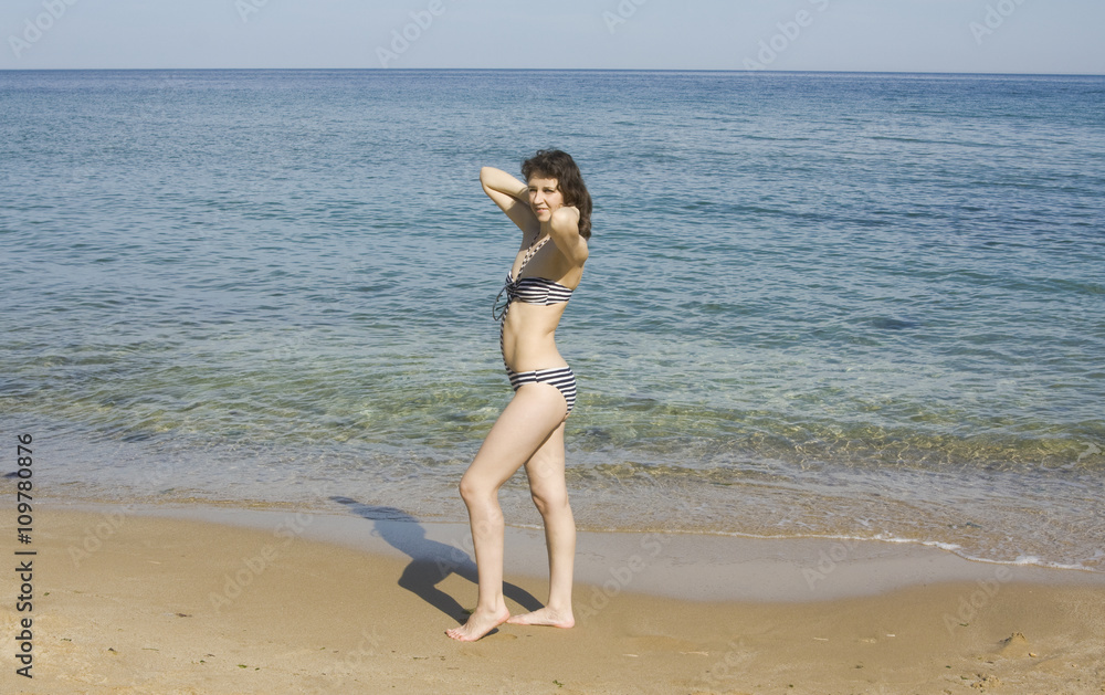 Fototapeta premium Woman on beach