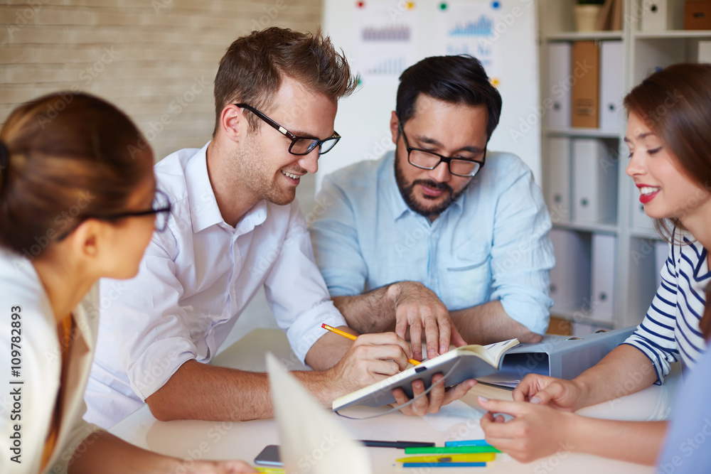 Obraz premium Reading business plan