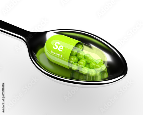 Cuadro en lienzo 3d selenium pill on spoon over white