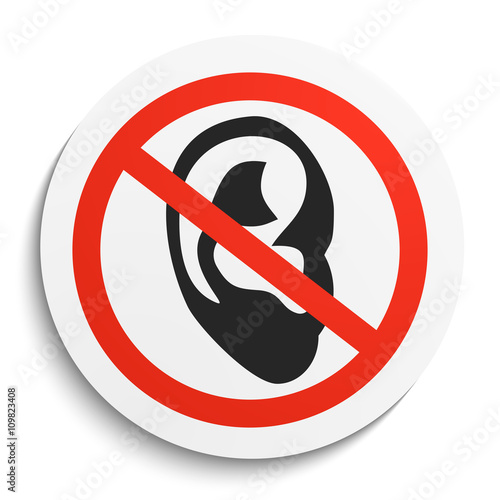 No overhear on White Round Plate