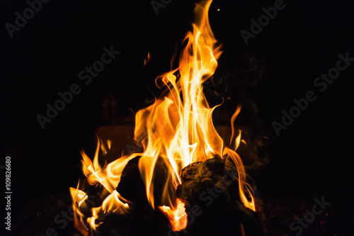 campfire © alex57111