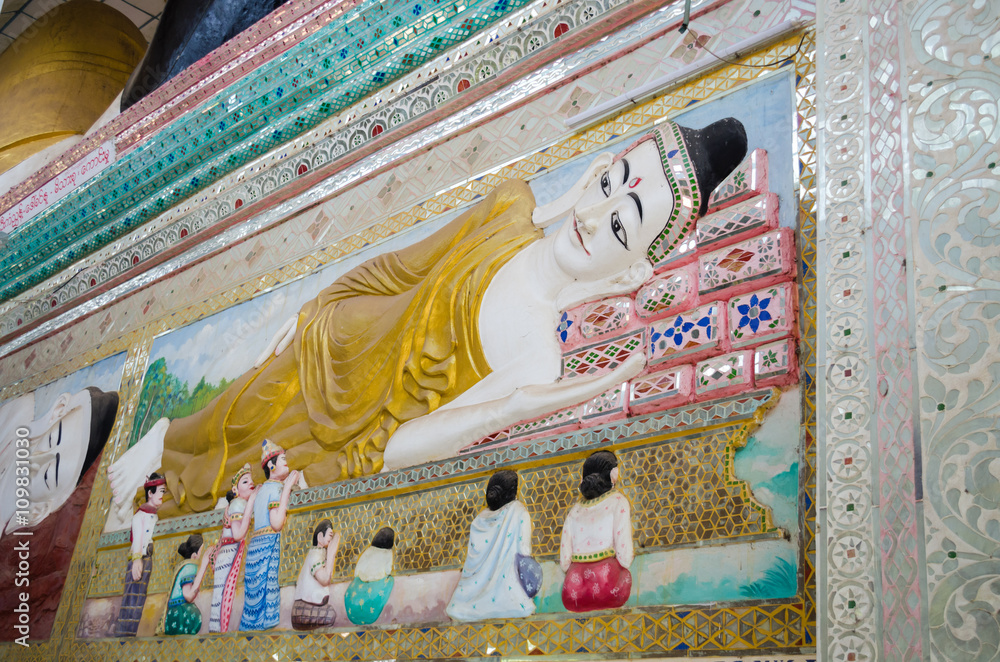 Obraz premium Shwethalyaung Buddha