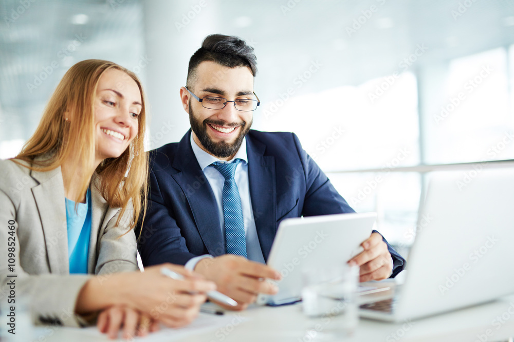 Working with colleague Working with colleague