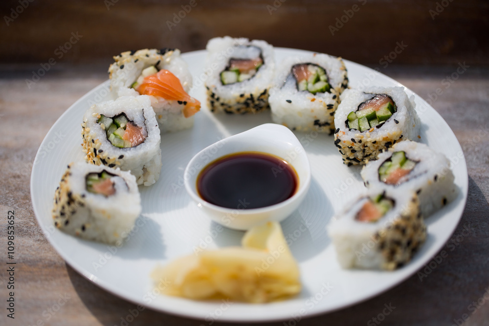 Sushi schön angerichtet