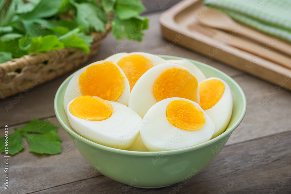 Boiled eggs in bowl Boiled eggs in bowl