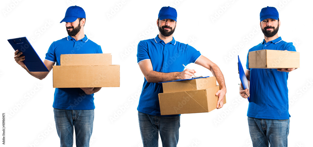 Delivery man with folder