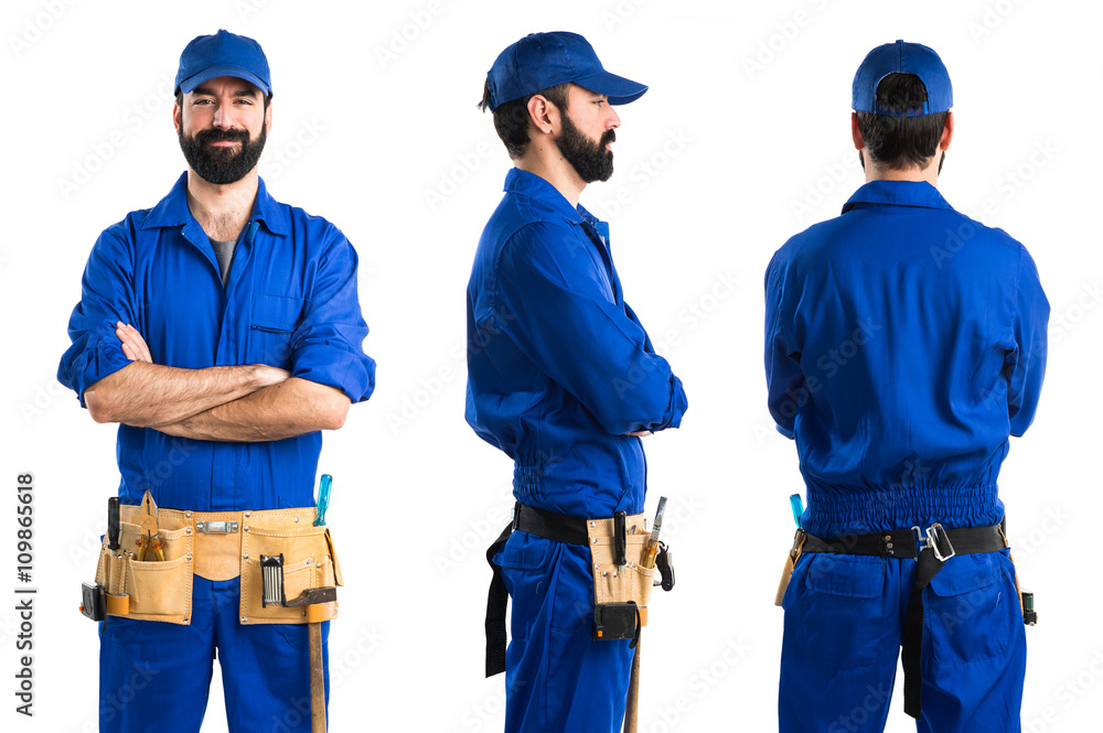 © luismolinero - Plumber in lateral position