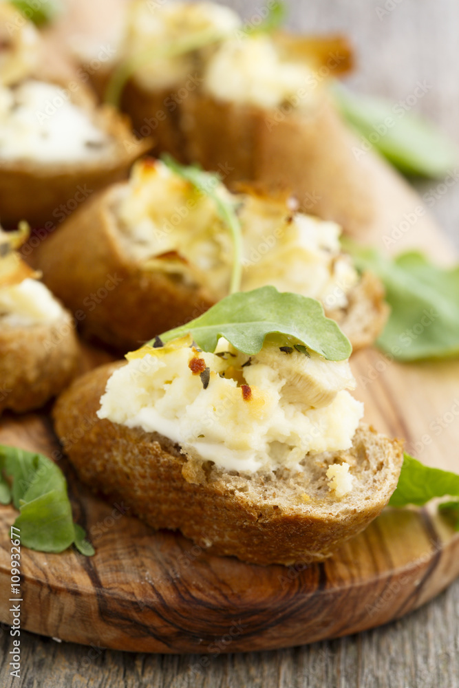 Bruschetta with artichokes Bruschetta with artichokes