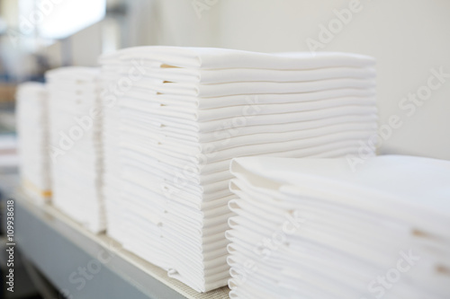 asciugamani bianchi photo