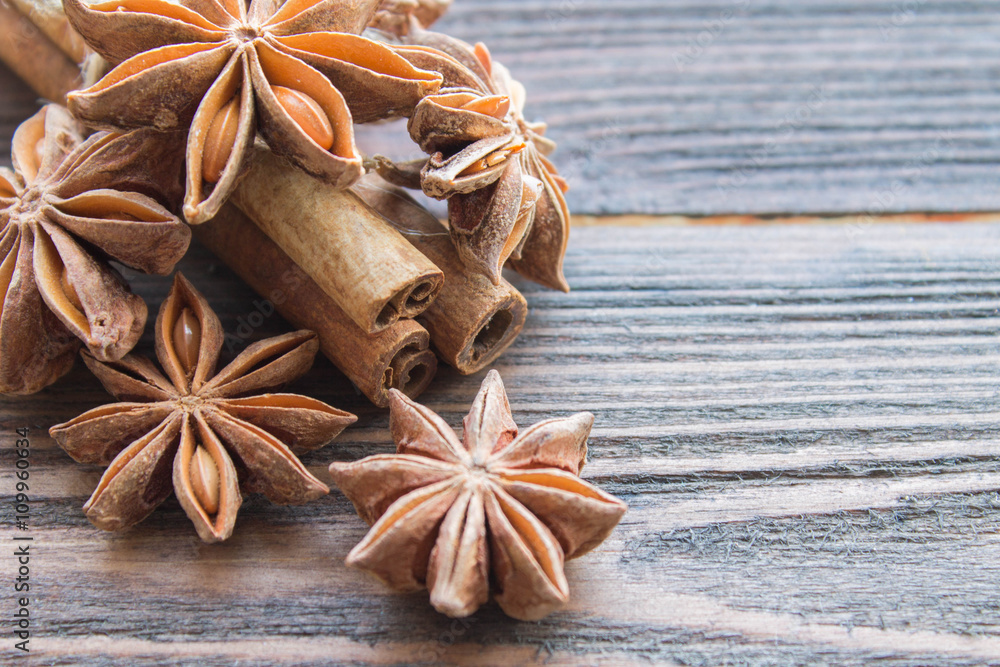 Cinnamon sticks with star anise Cinnamon sticks with star anise