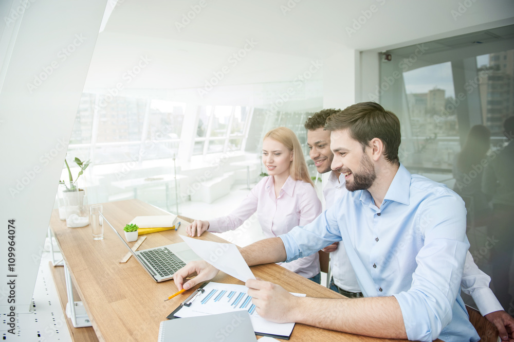 Smart employees are working in cooperation Smart employees are working in cooperation