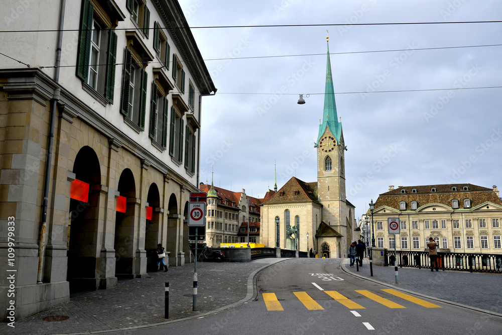 Obraz premium Switzerland Landscape : Fraumunster church of Zurich