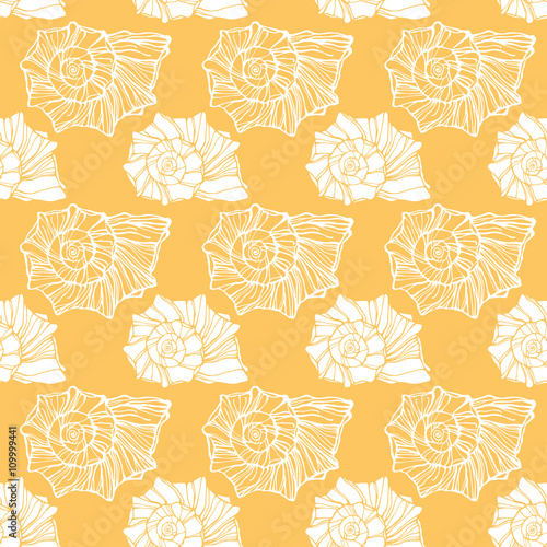 Seamless pattern with decorative seashells
