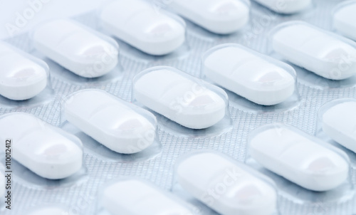 Fotografia, Obraz white pills in blister pack