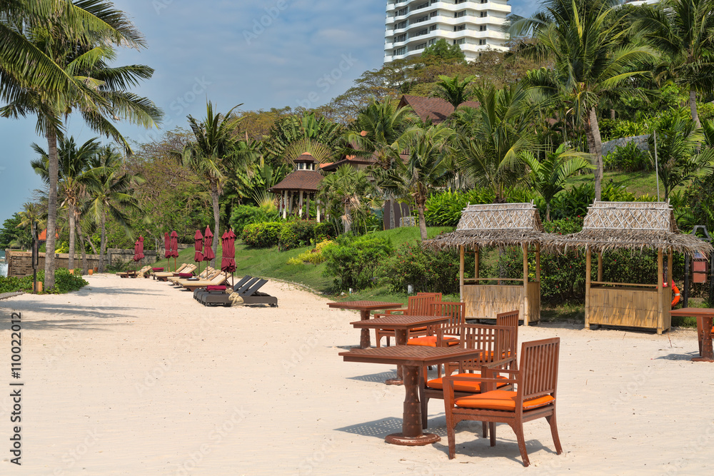 beach luxury hotel