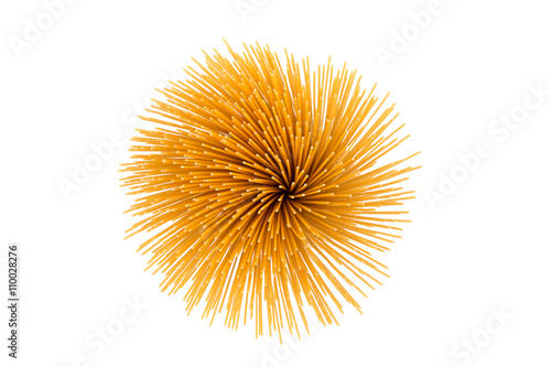 Flower of whole wheat spaghetti