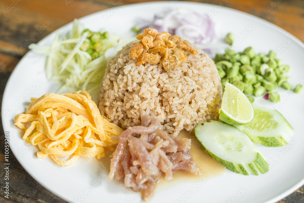 Mixed Cooked Rice with Shrimp Paste Sauce delicious Thailand's national dishes,  in Thai call  - Kao Cluk Ka Pi  - obrazy, fototapety, plakaty 