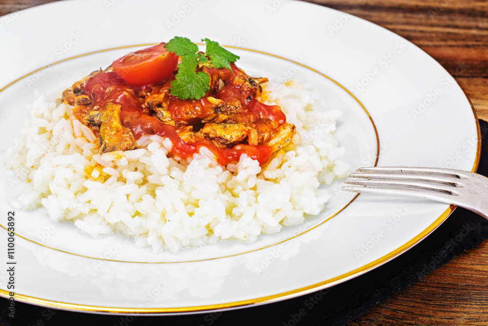 Rice with Canned Fish in Tomato Sauce Rice with Canned Fish in Tomato Sauce