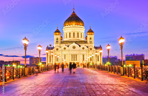 Cathedral of Christ the Saviour in Moscow at dusk. © Javen