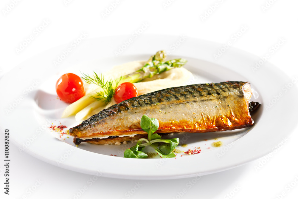 Smoked Fish with Vegetable Garnish Smoked Fish with Vegetable Garnish