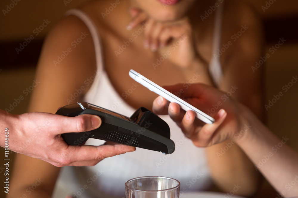 Making contactless payment with mobile phone Making contactless payment with mobile phone
