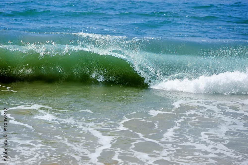 Wave of the ocean