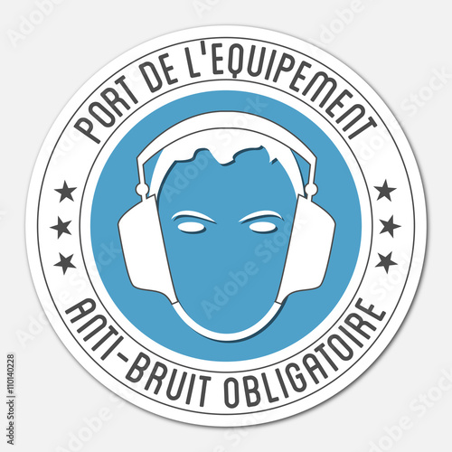 Logo port de l'équipement anti-bruit obligatoire.