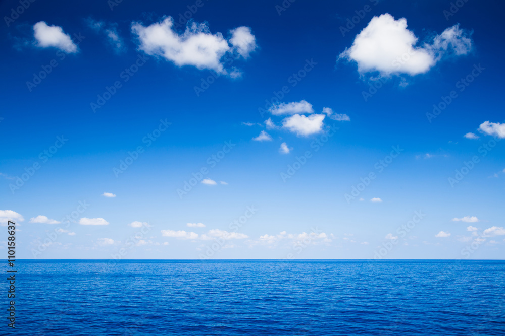 Obraz premium Cloud, Blue sky and sea