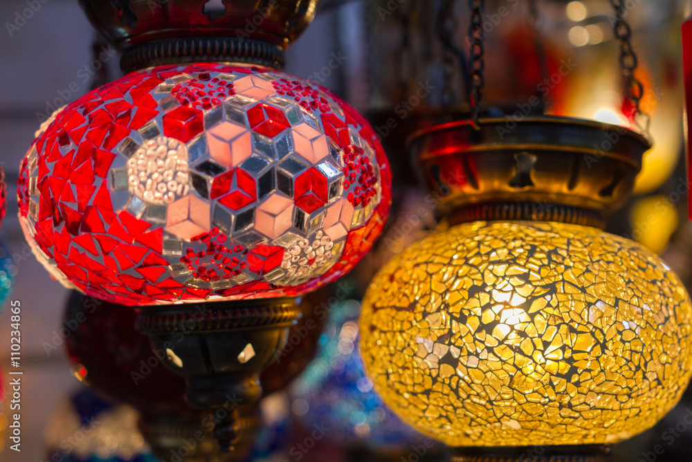 Obraz premium Traditional stained glass oriental lampshades