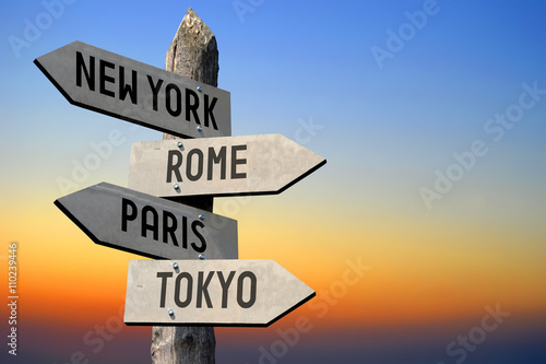 New York, Rome, Paris, Tokyo - signpost © PX Media